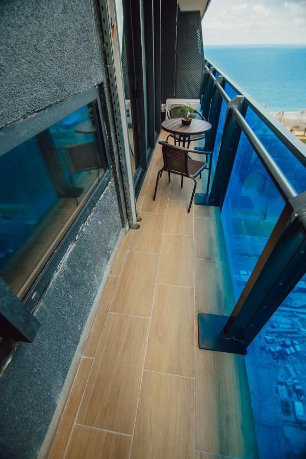 Nuage - 1St Line Sea View Apartments Batumi Zewnętrze zdjęcie