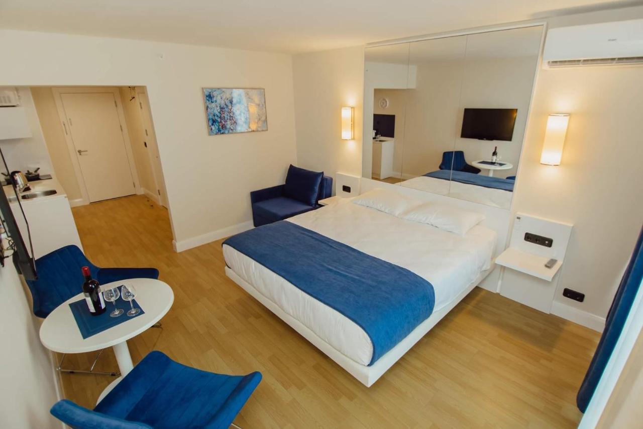 Nuage - 1St Line Sea View Apartments Batumi Zewnętrze zdjęcie