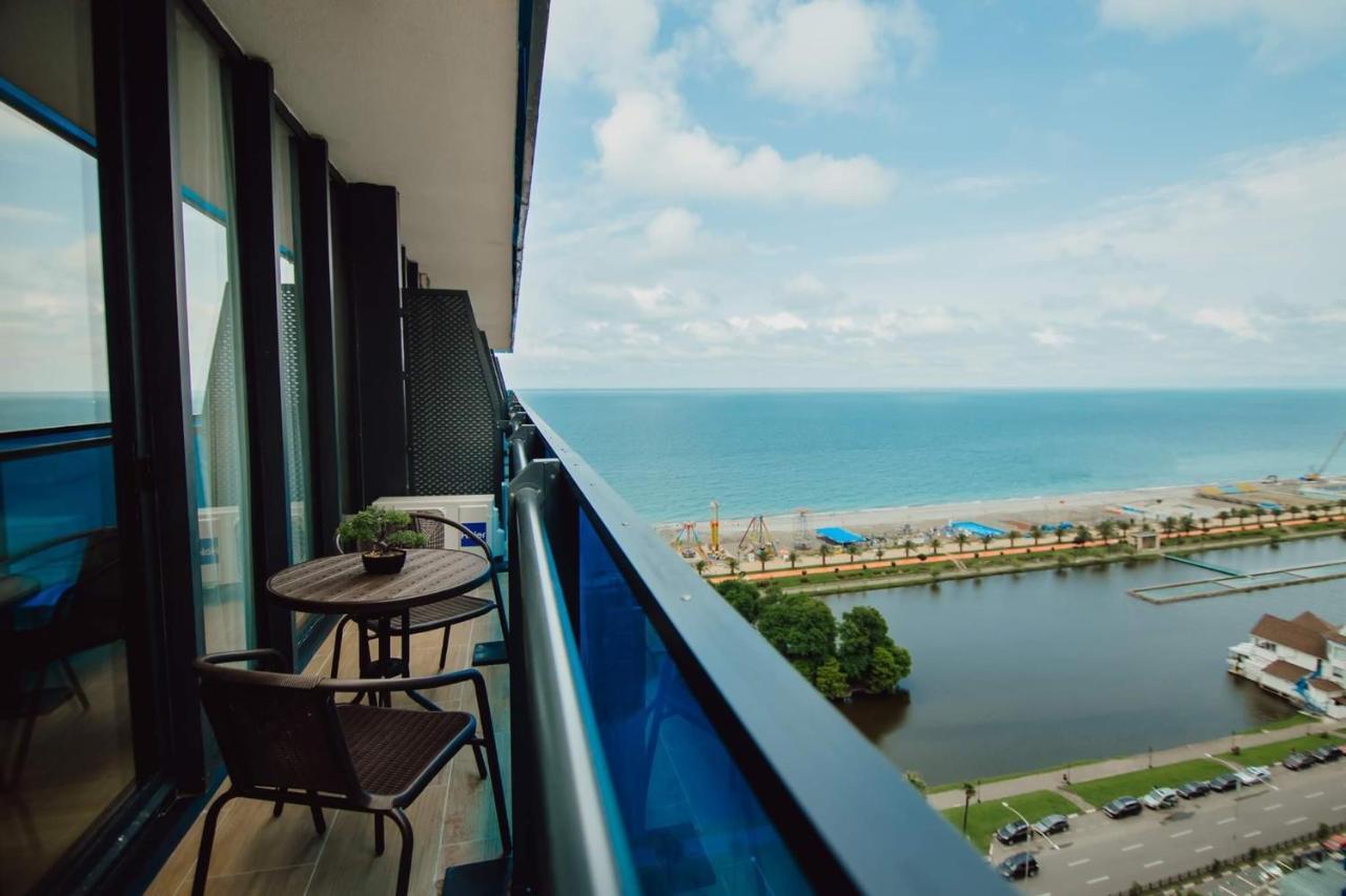 Nuage - 1St Line Sea View Apartments Batumi Zewnętrze zdjęcie